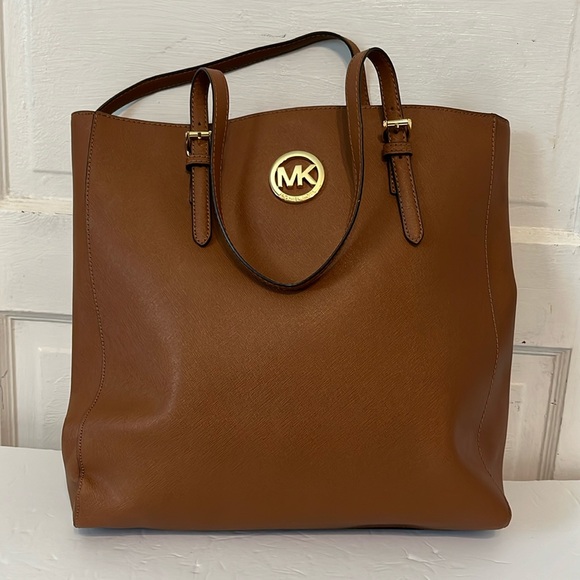 Michael Kors Jet Set Travel Saffiano Tote Large Bag Gold Tone Hardware Leather - Picture 1 of 11